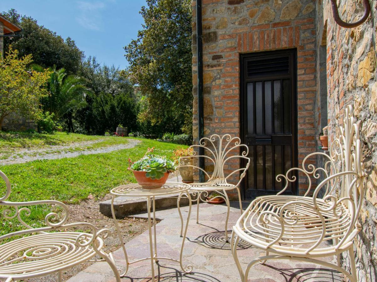 Holiday Home Il Sorbo By Interhome Micciano Luaran gambar