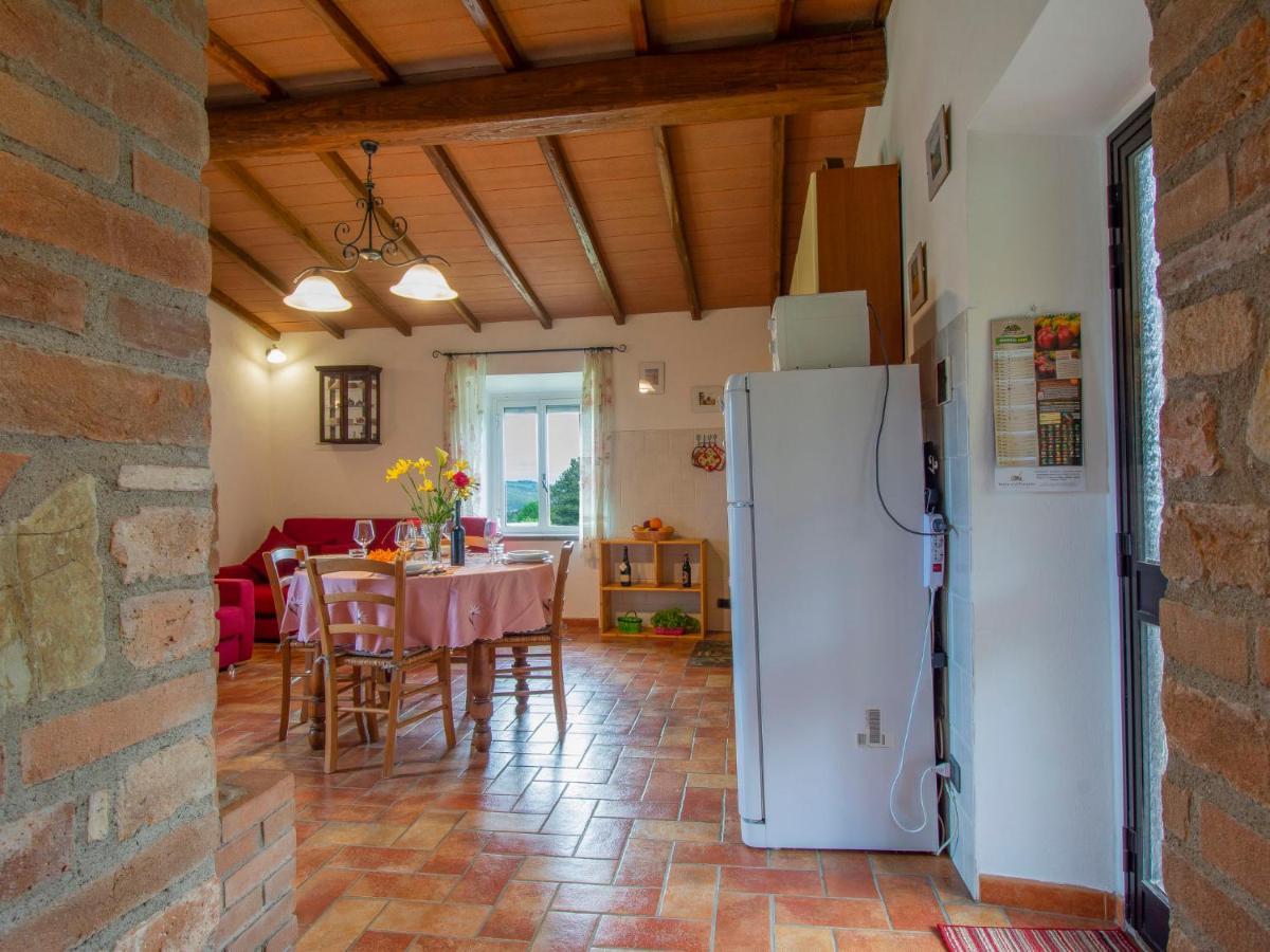 Holiday Home Il Sorbo By Interhome Micciano Luaran gambar